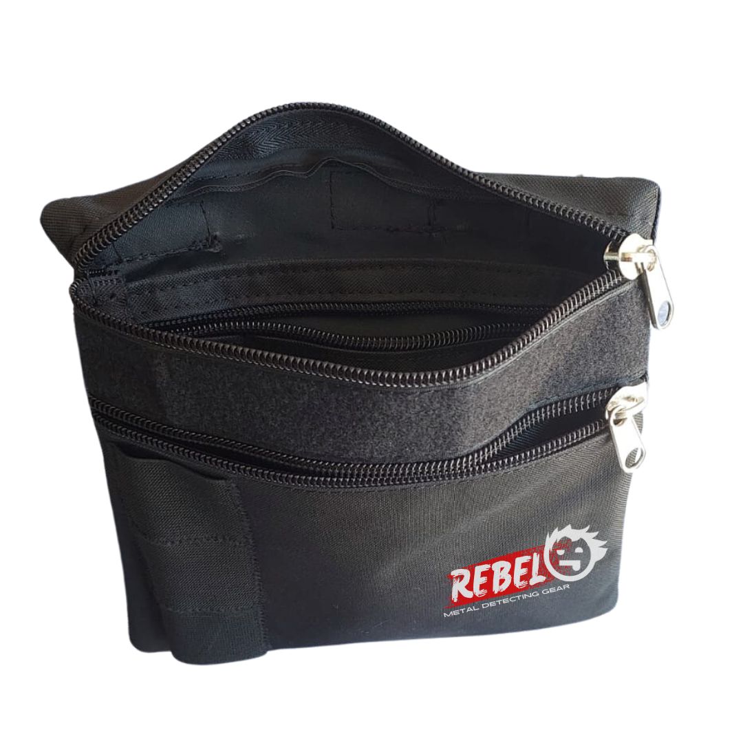 Rebel Metal Detecting Finds Pouch